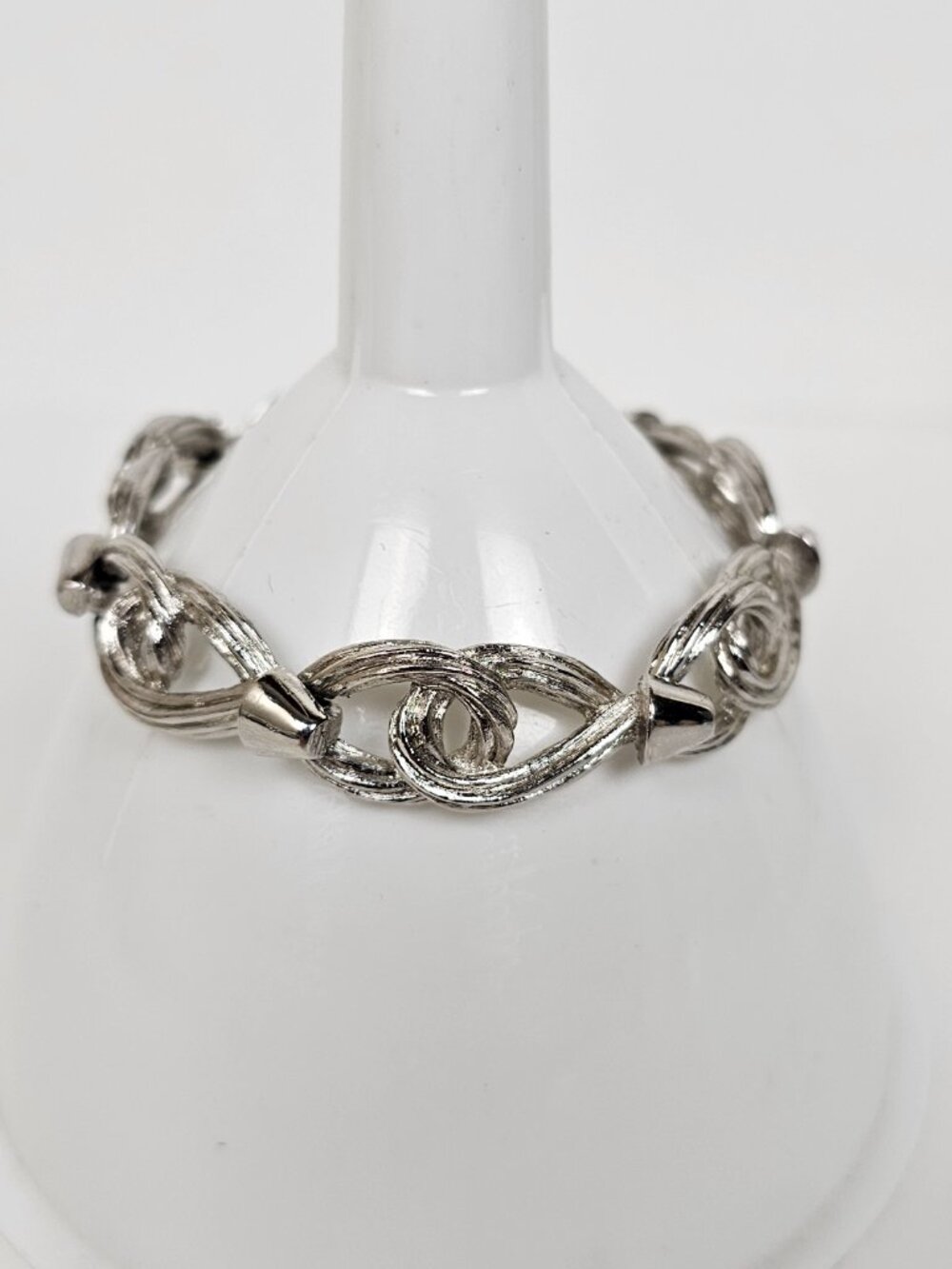 Vtg Monet MCM Bracelet Silver Tone Oval Textured Sculptural Rope Swirl Loop Link - Picture 13 of 13